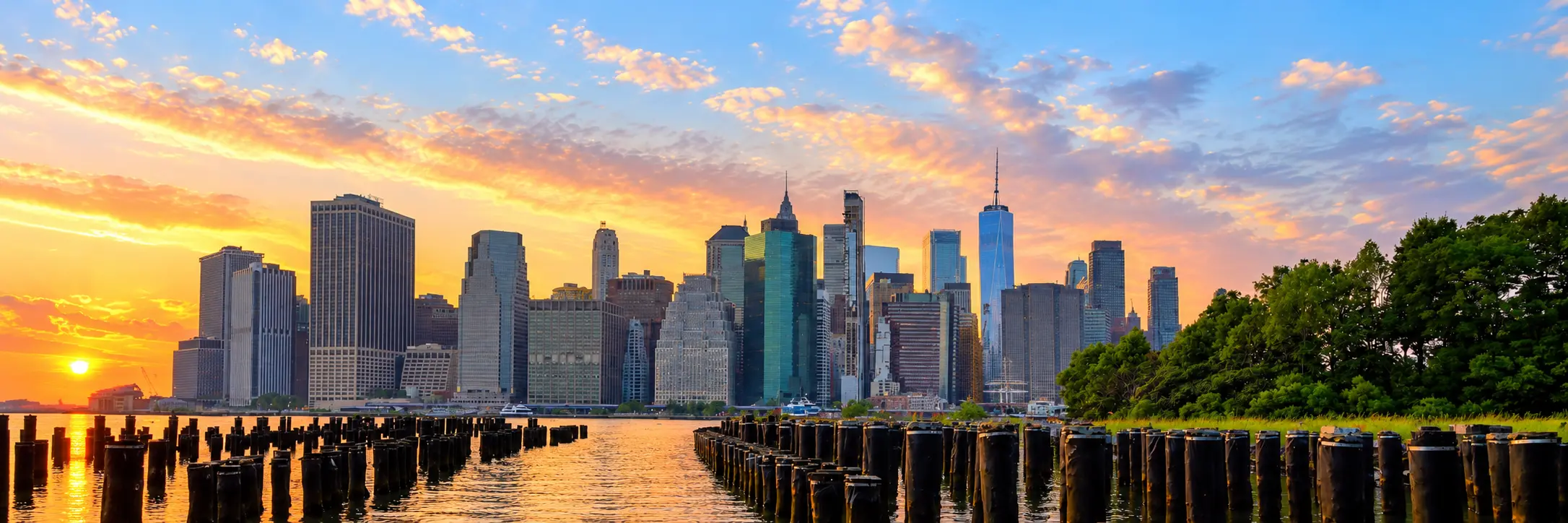Skyline di Manhattan al tramonto